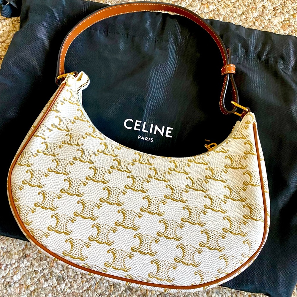 AVA BAG IN TRIOMPHE CANVAS AND CALFSKIN
WHITE